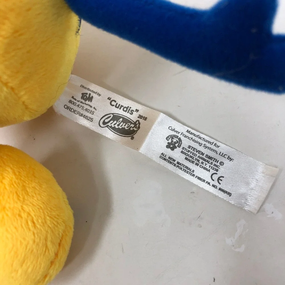 Culver's Plush Set Curdis & Kurdis Von Cheese Yellow Blue Glasses Oktoberfest
